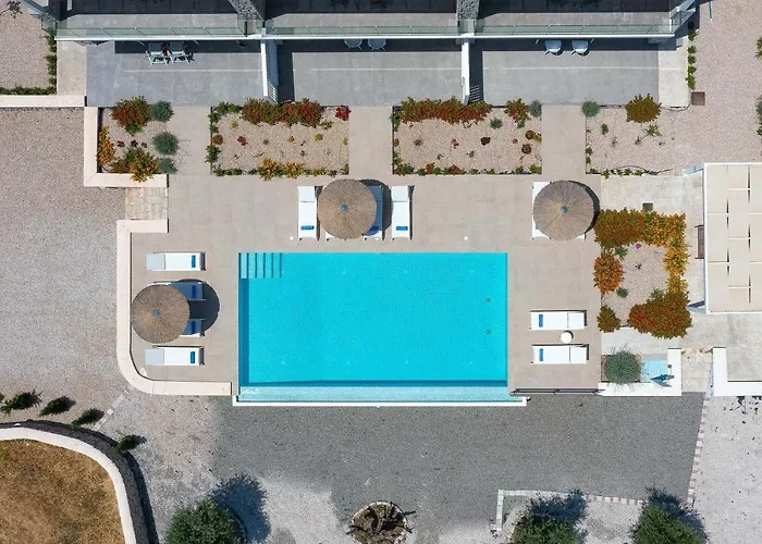 Vakantiehuis Harmony - 200 M From The Sea Gennadi